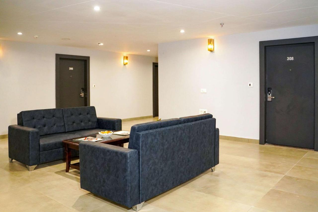 Comfort Inn Udaipur Bagian luar foto