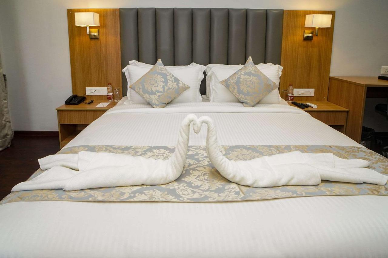 Comfort Inn Udaipur Bagian luar foto