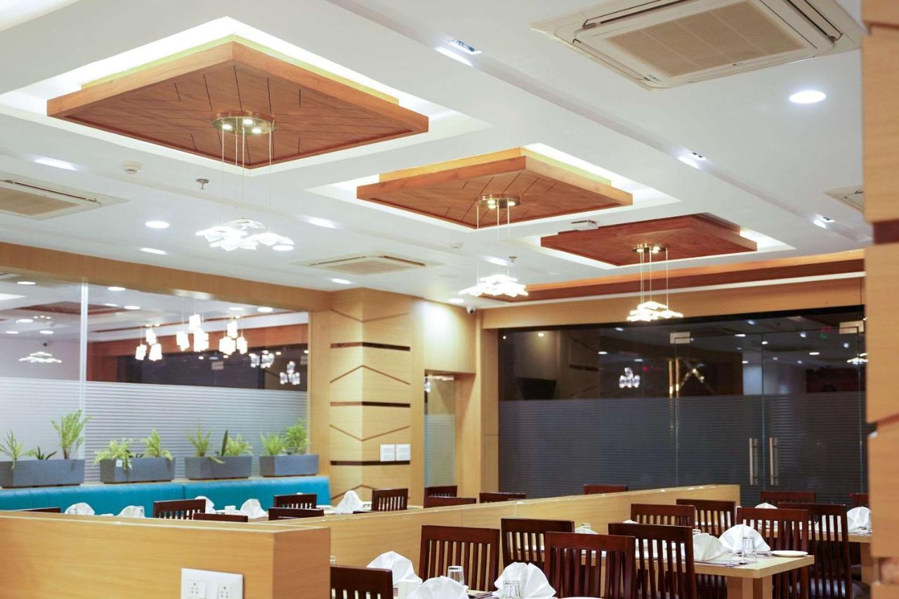 Comfort Inn Udaipur Bagian luar foto